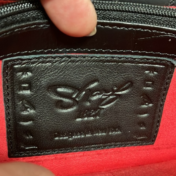 Sharif black leather zip around legacy wallet - Picture 4 of 9